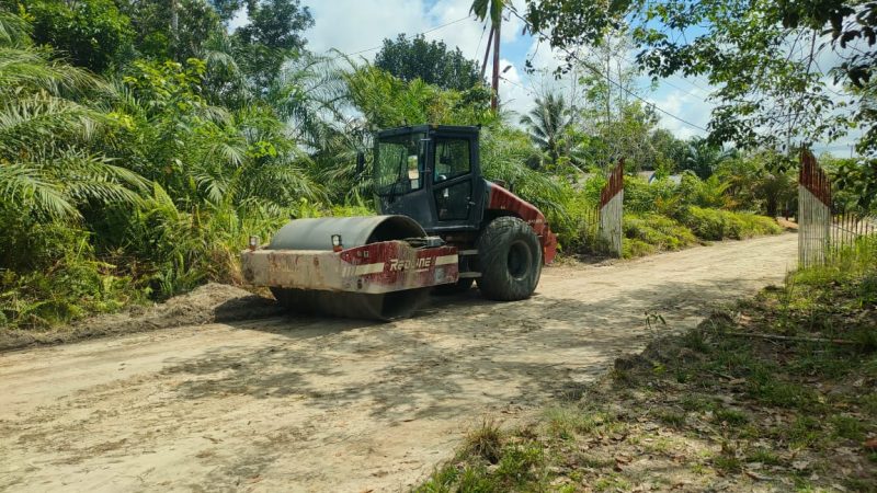 Progres Positif, Sebagian Titik Jalan TMMD Kodim 1012/Buntok Sudah Dihaluskan